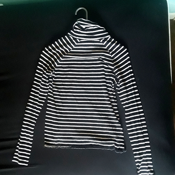 Turtleneck Striped Long sleeve shirt Forever 21 - Picture 3 of 4
